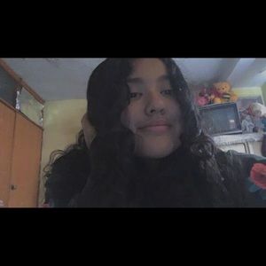 Meet your Posher, Reyna